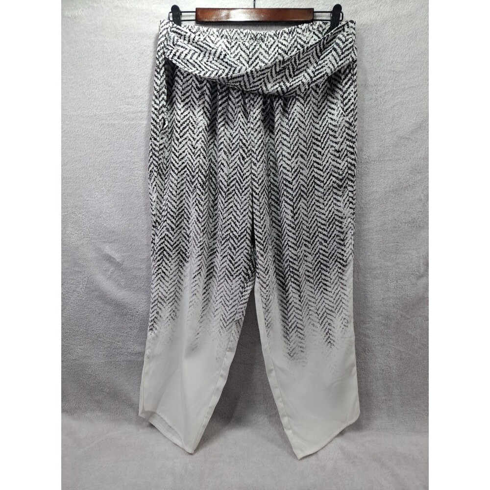 Bongo Capri Pants Chevron Print Fade Womans Size L Lightweight Beachy Summer